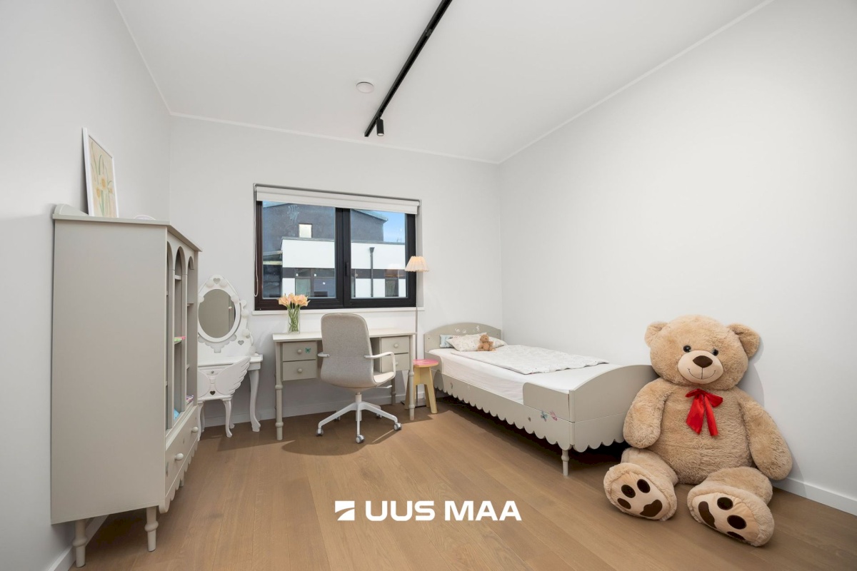 Harku vald, Vääna-Jõesuu küla, Rootsi tee 11