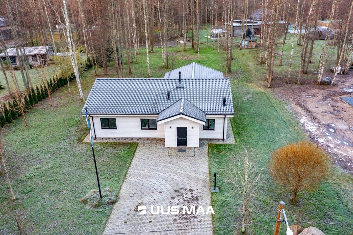 Harku vald, Vääna-Jõesuu küla, Rootsi tee 11