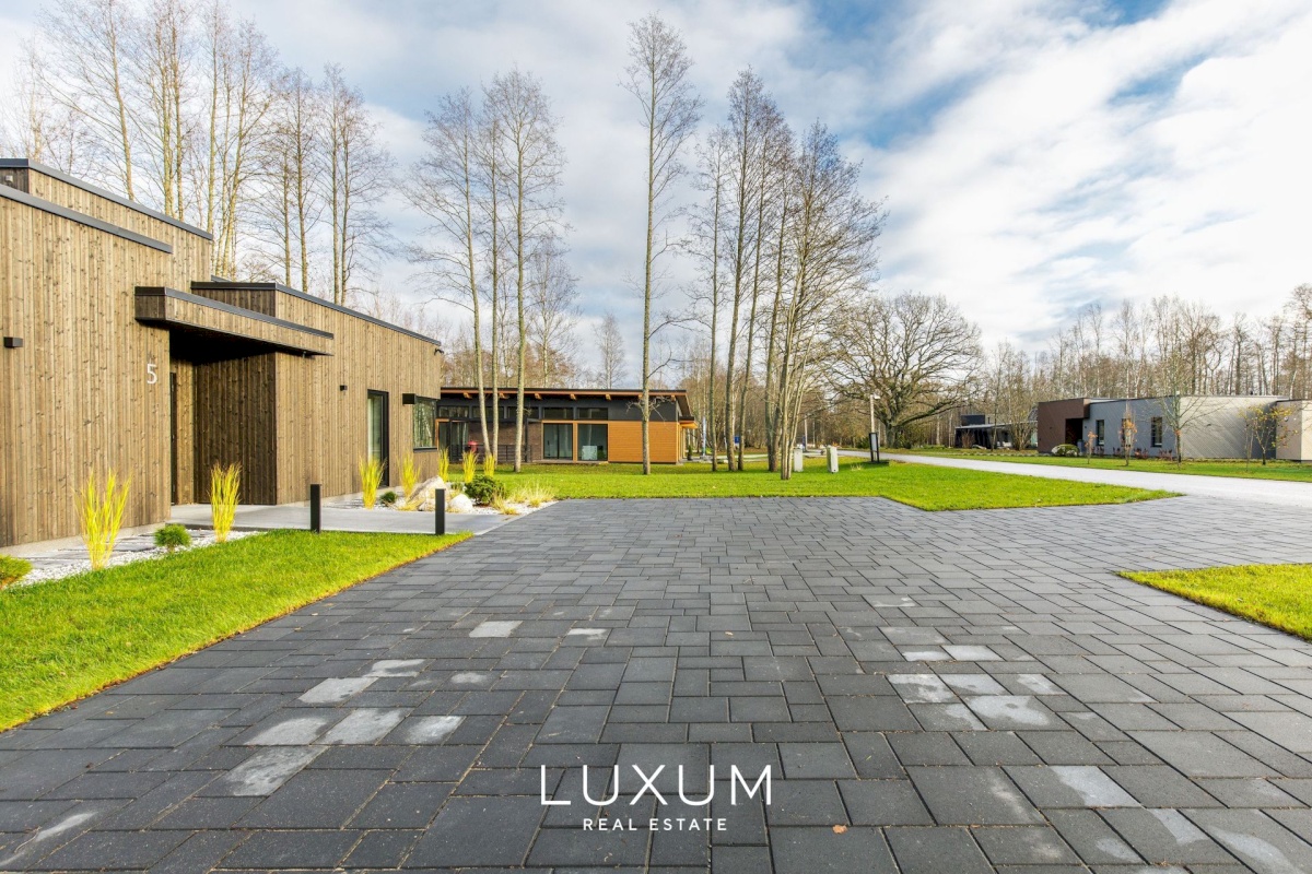 Jõelähtme vald, Manniva küla, Kivikirve tee 5