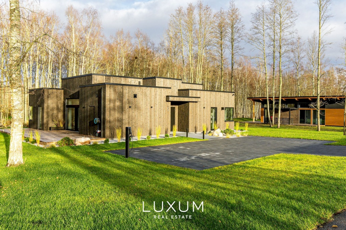 Jõelähtme vald, Manniva küla, Kivikirve tee 5