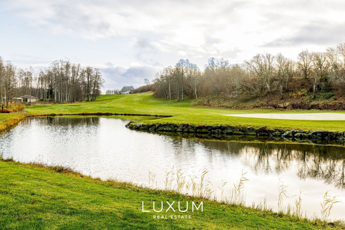 Jõelähtme vald, Manniva küla, Kivikirve tee 5