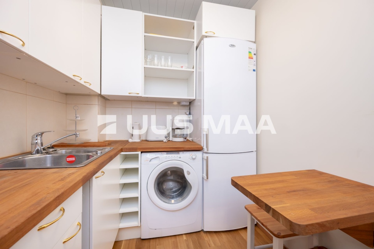 Tallinn, Kesklinna linnaosa, Vanalinn, Aia tn 5a