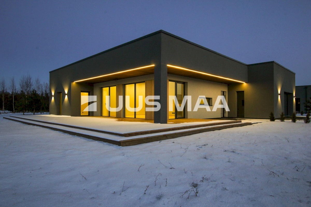 Tori vald, Nurme küla, Köömne tn 4