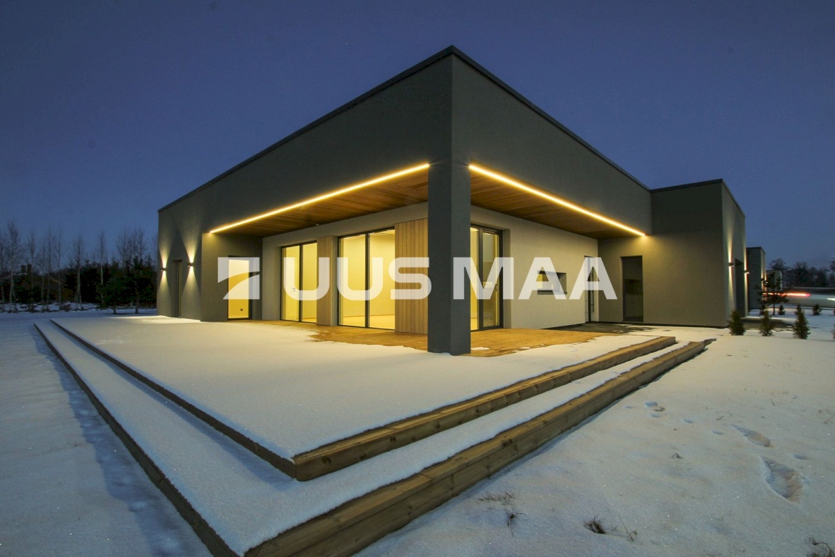 Tori vald, Nurme küla, Köömne tn 4