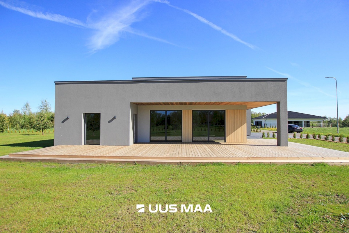 Tori vald, Nurme küla, Köömne tn 4