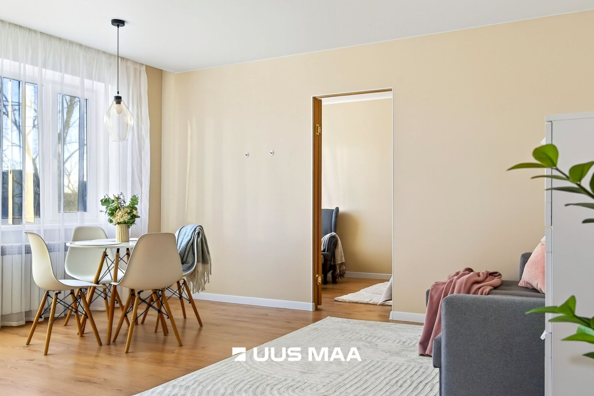 Tallinn, Mustamäe linnaosa, Akadeemia tee 52