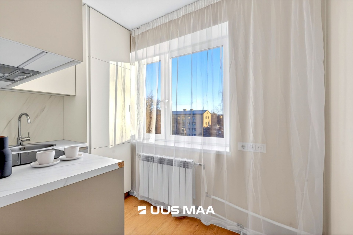 Tallinn, Mustamäe linnaosa, Akadeemia tee 52