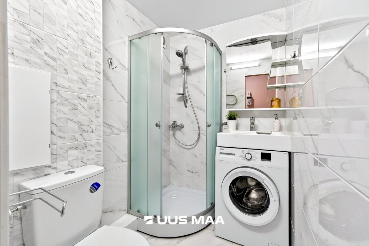 Tallinn, Mustamäe linnaosa, Akadeemia tee 52