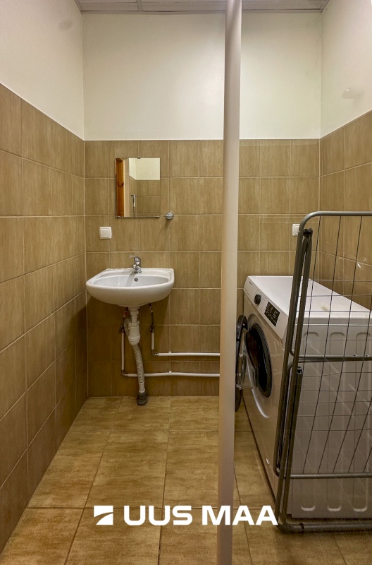 Tapa vald, Tapa linn, Üleviste 10