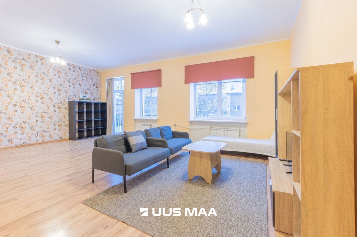 Tapa vald, Tapa linn, Üleviste 10