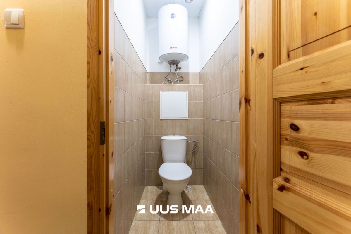 Tapa vald, Tapa linn, Üleviste 10