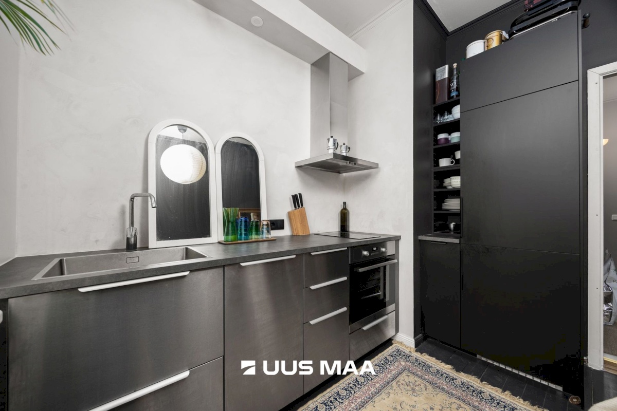 Tallinn, Kesklinna linnaosa, Sibulaküla, Lembitu 7