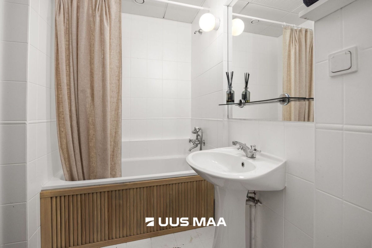 Tallinn, Kesklinna linnaosa, Sibulaküla, Lembitu 7