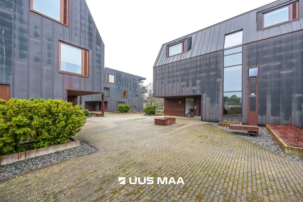 Tallinn, Nõmme linnaosa, Hiiu, Hiiu-Suurtüki 4/4