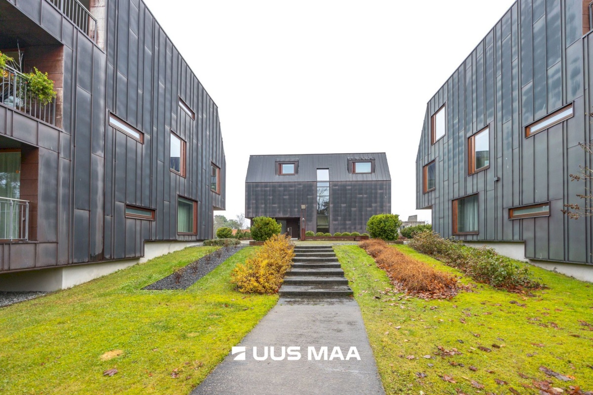 Tallinn, Nõmme linnaosa, Hiiu, Hiiu-Suurtüki 4/4