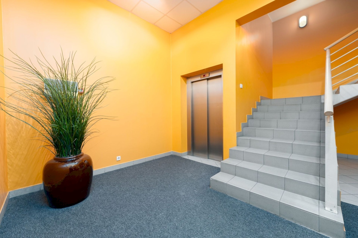 Tallinn, Kesklinna linnaosa, Sakala 18