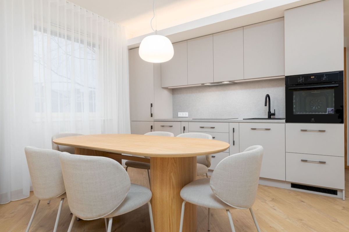 Tallinn, Kesklinna linnaosa, Sakala 18