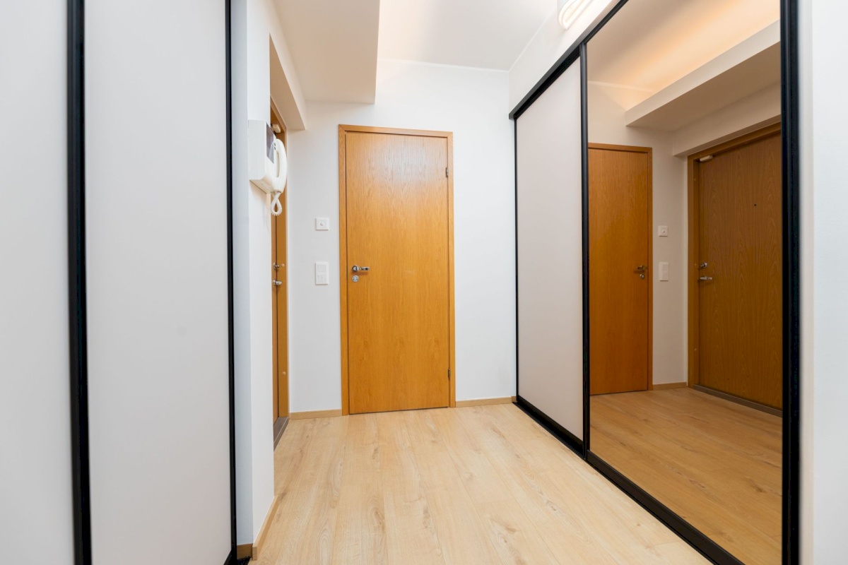 Tallinn, Kesklinna linnaosa, Sakala 18