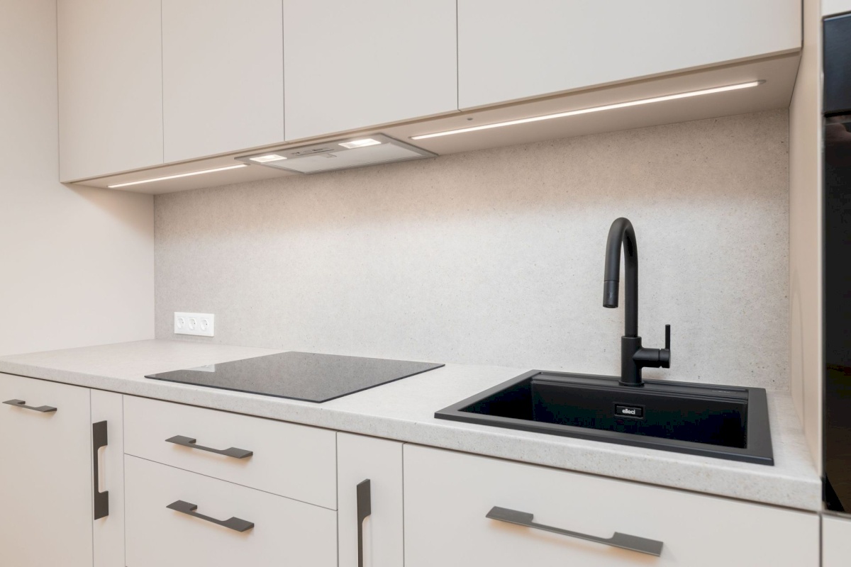 Tallinn, Kesklinna linnaosa, Sakala 18