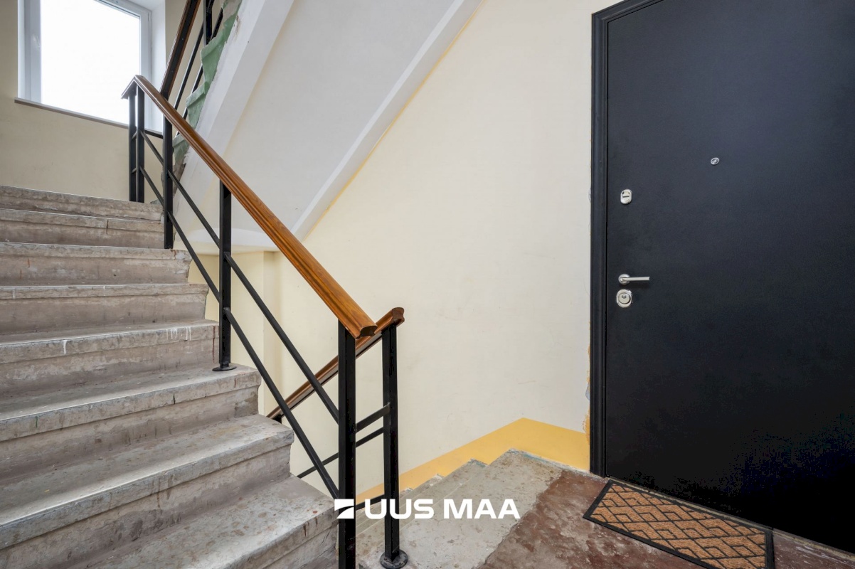 Lääne-Harju vald, Paldiski linn, Sadama 25