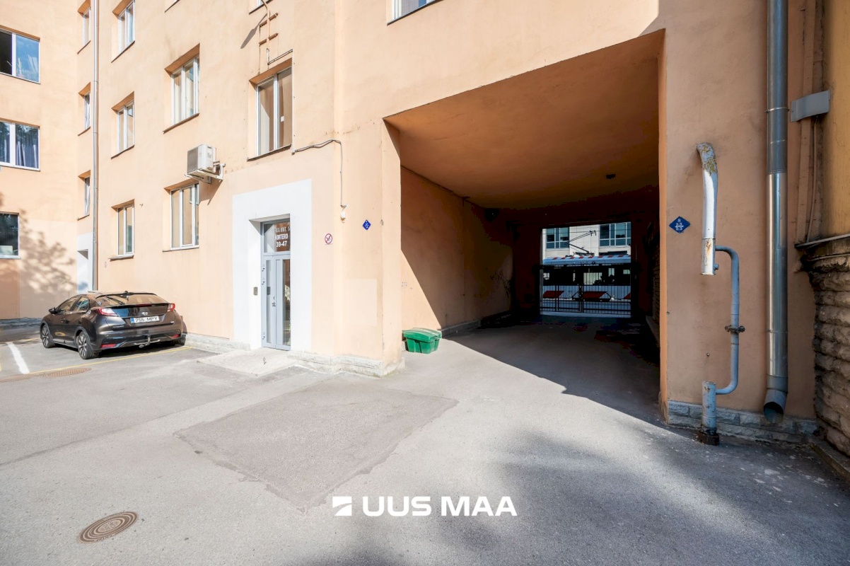 Tallinn, Kesklinna linnaosa, Narva mnt 14