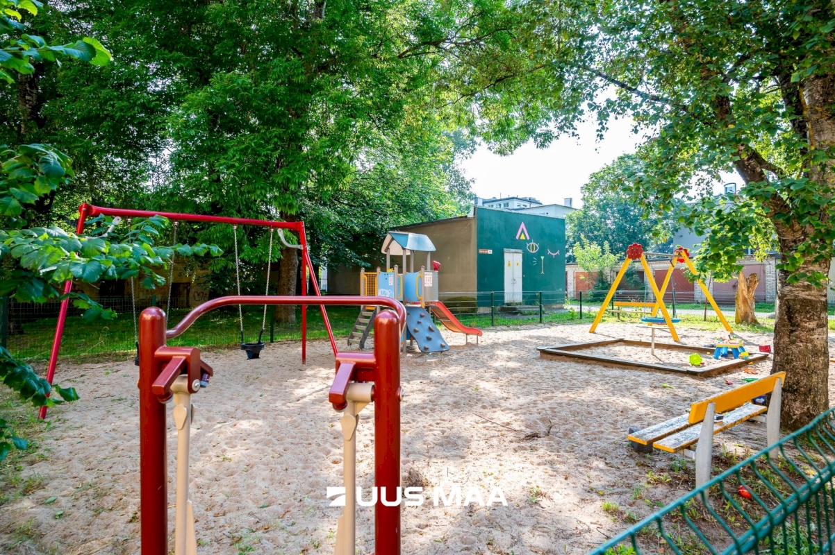 Tallinn, Kesklinna linnaosa, Narva mnt 14