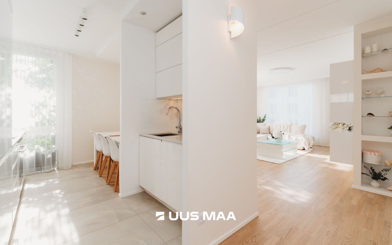 Tallinn, Kesklinna linnaosa, Kadriorg, Liivaoja 2