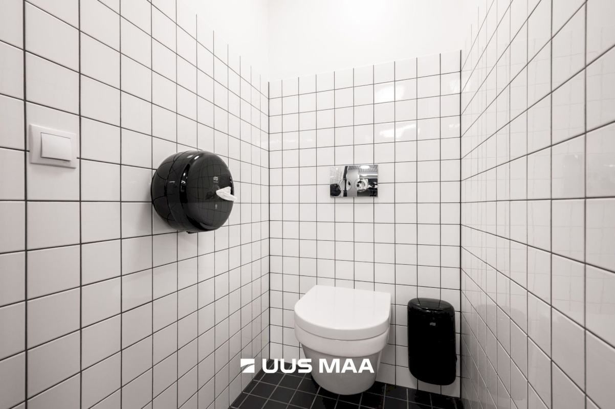 Tallinn, Kesklinna linnaosa, Sadama, Uus-Sadama 21