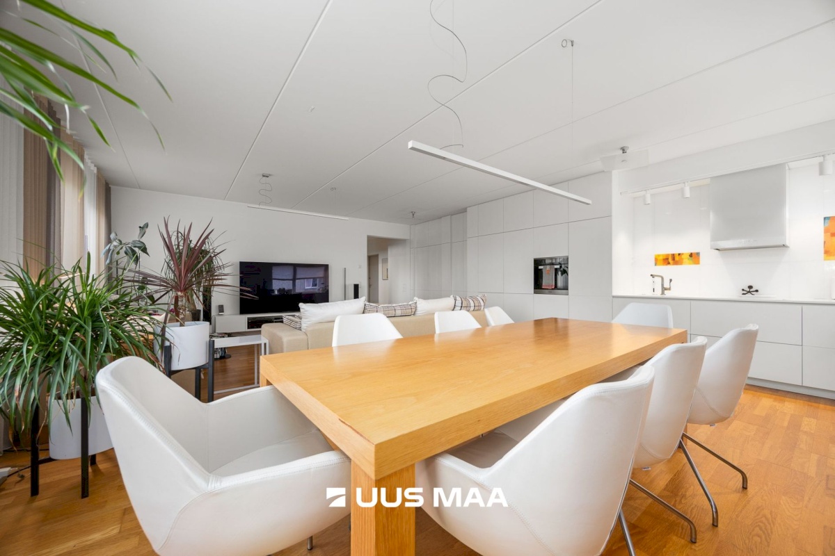 Tallinn, Mustamäe linnaosa, Sõpruse pst 230