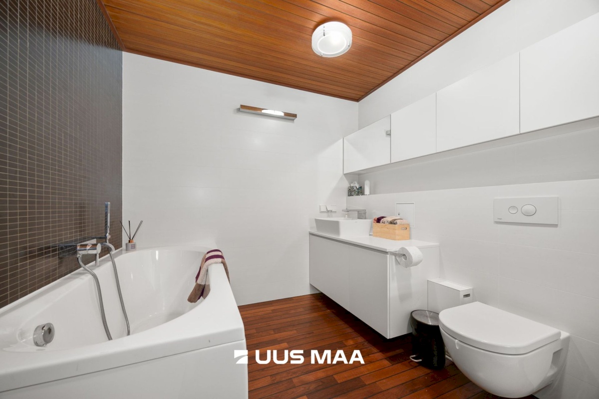 Tallinn, Mustamäe linnaosa, Sõpruse pst 230