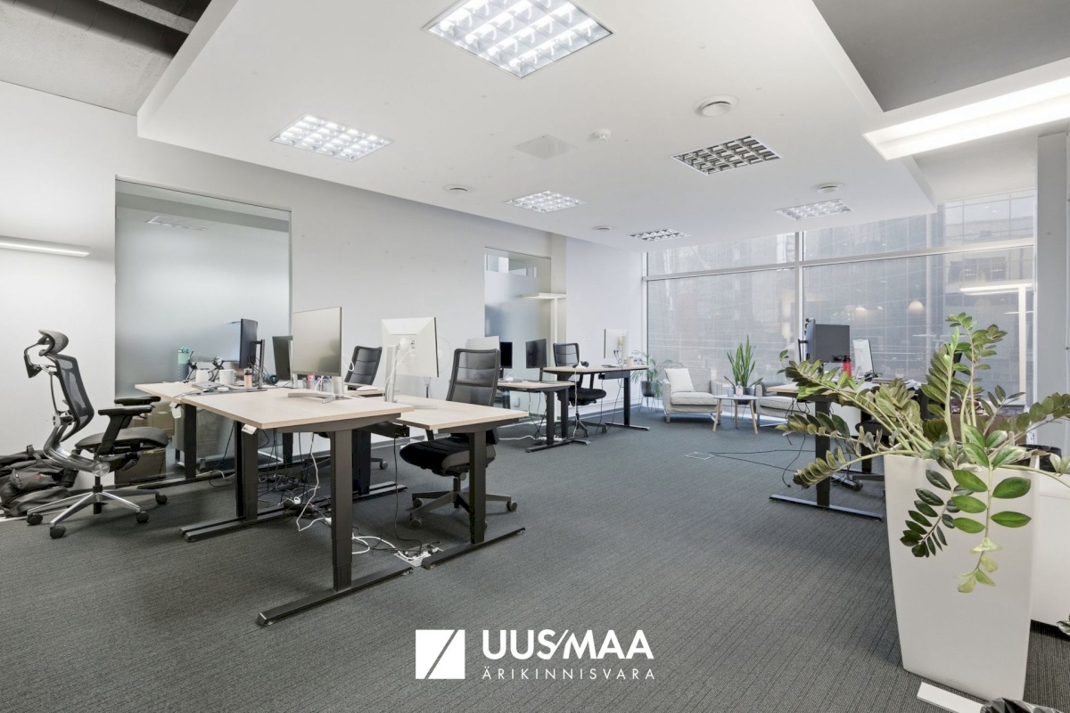 Tallinn, Kesklinna linnaosa, Tartu mnt 13