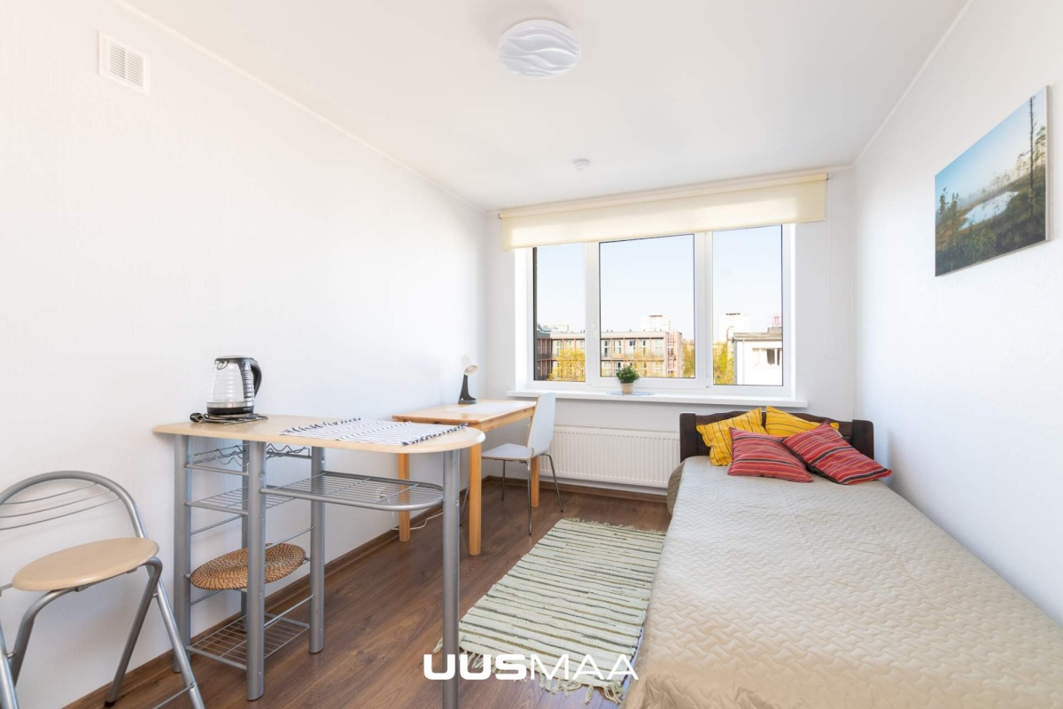 Tallinn, Mustamäe linnaosa, Akadeemia tee 42