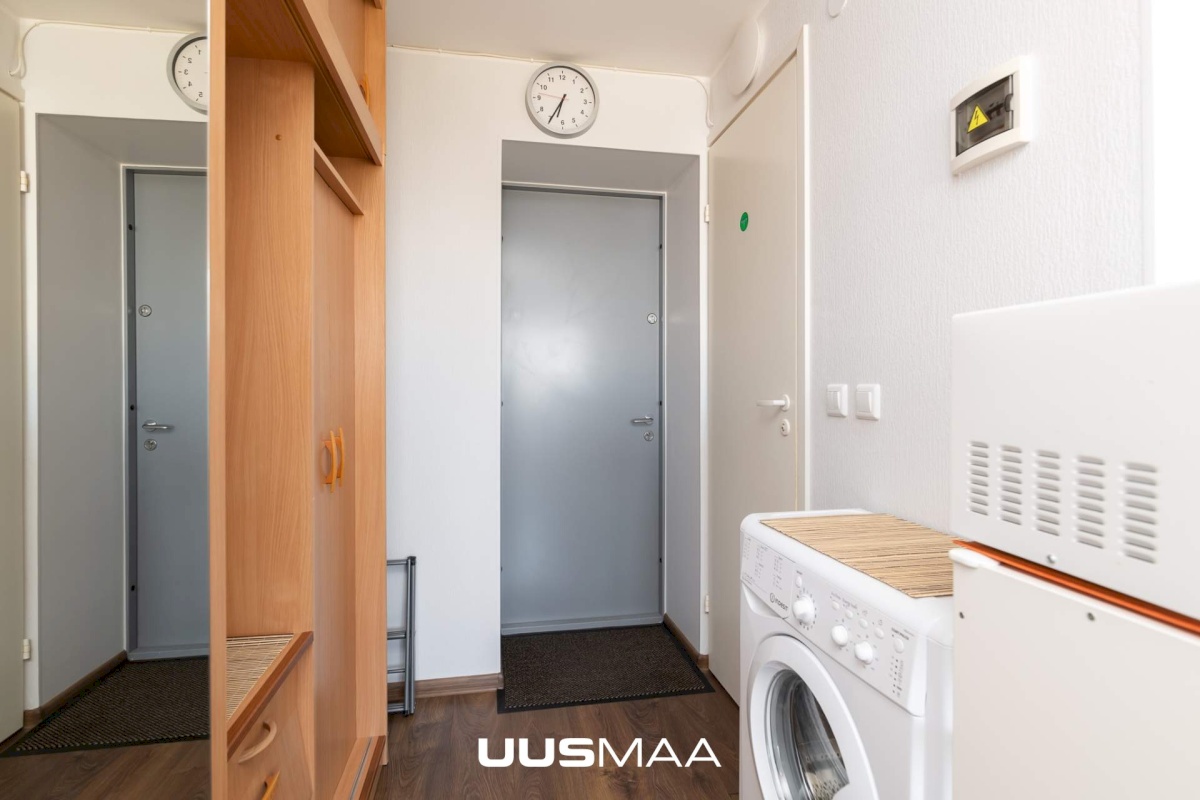 Tallinn, Mustamäe linnaosa, Akadeemia tee 42