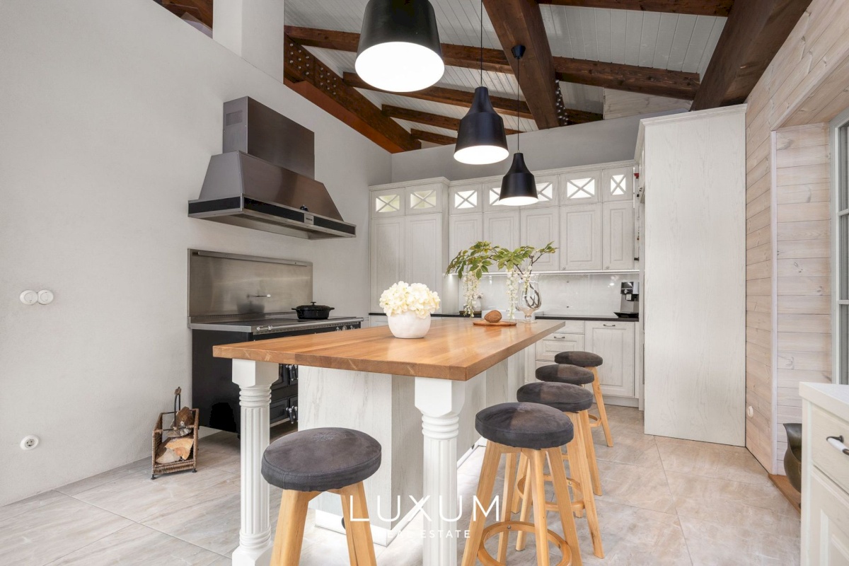 Jõelähtme vald, Neeme küla, Männimäe tee 3