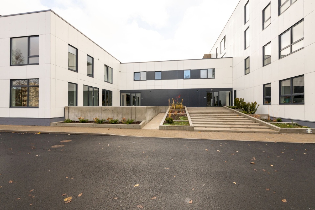 Maardu linn, Avar 8-28