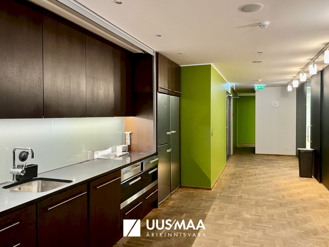 Tallinn, Kesklinna linnaosa, Maakri, Tornimäe 5