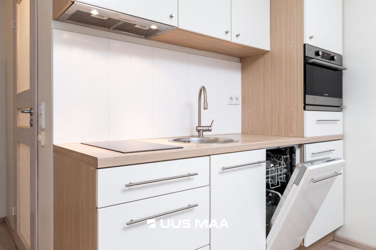 Tallinn, Kesklinna linnaosa, Uus Maailm, Luha 16