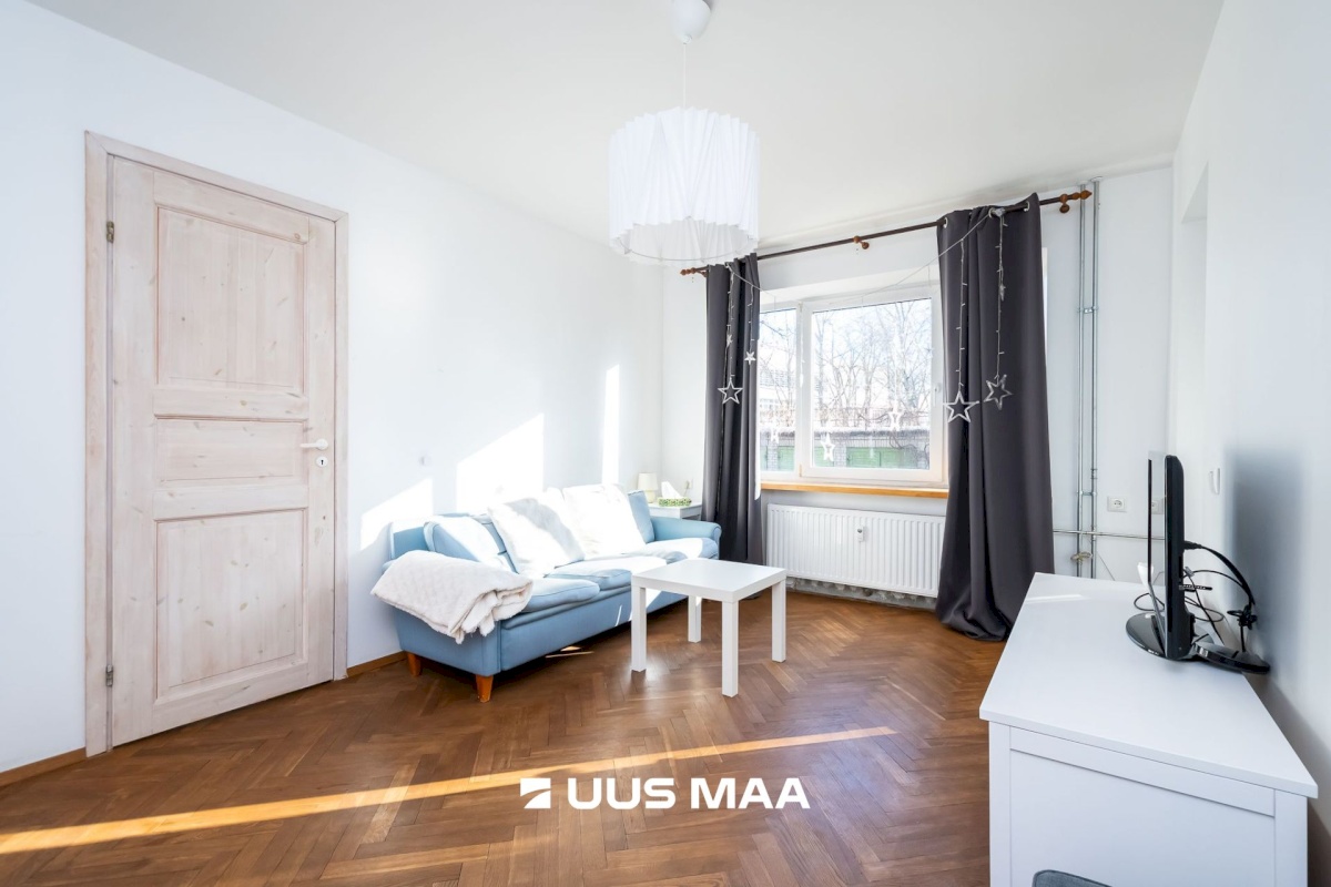 Tallinn, Kesklinna linnaosa, Uus Maailm, Väike-Ameerika tänav 1