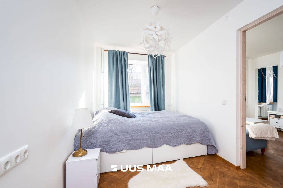 Tallinn, Kesklinna linnaosa, Uus Maailm, Väike-Ameerika tänav 1