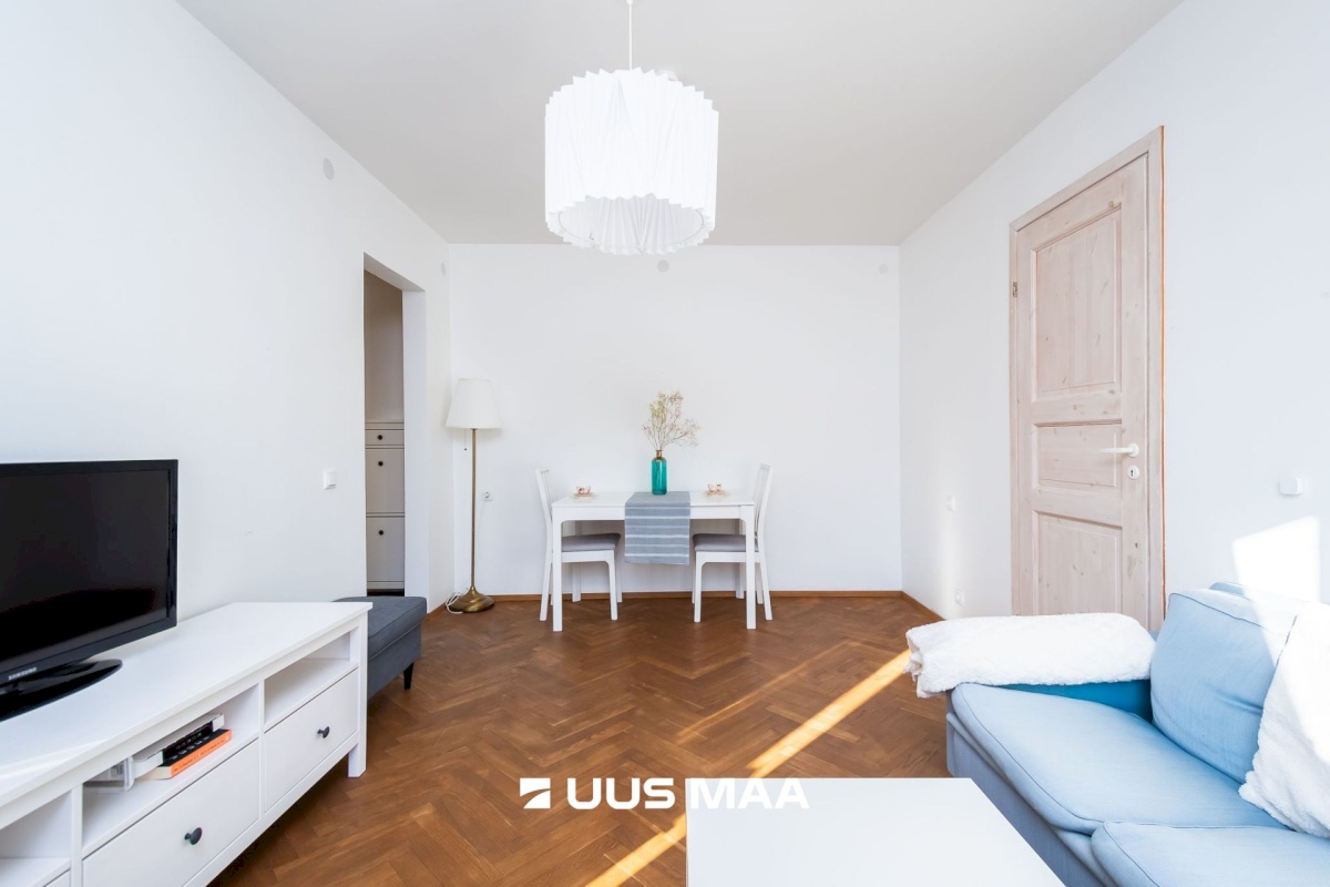 Tallinn, Kesklinna linnaosa, Uus Maailm, Väike-Ameerika tänav 1