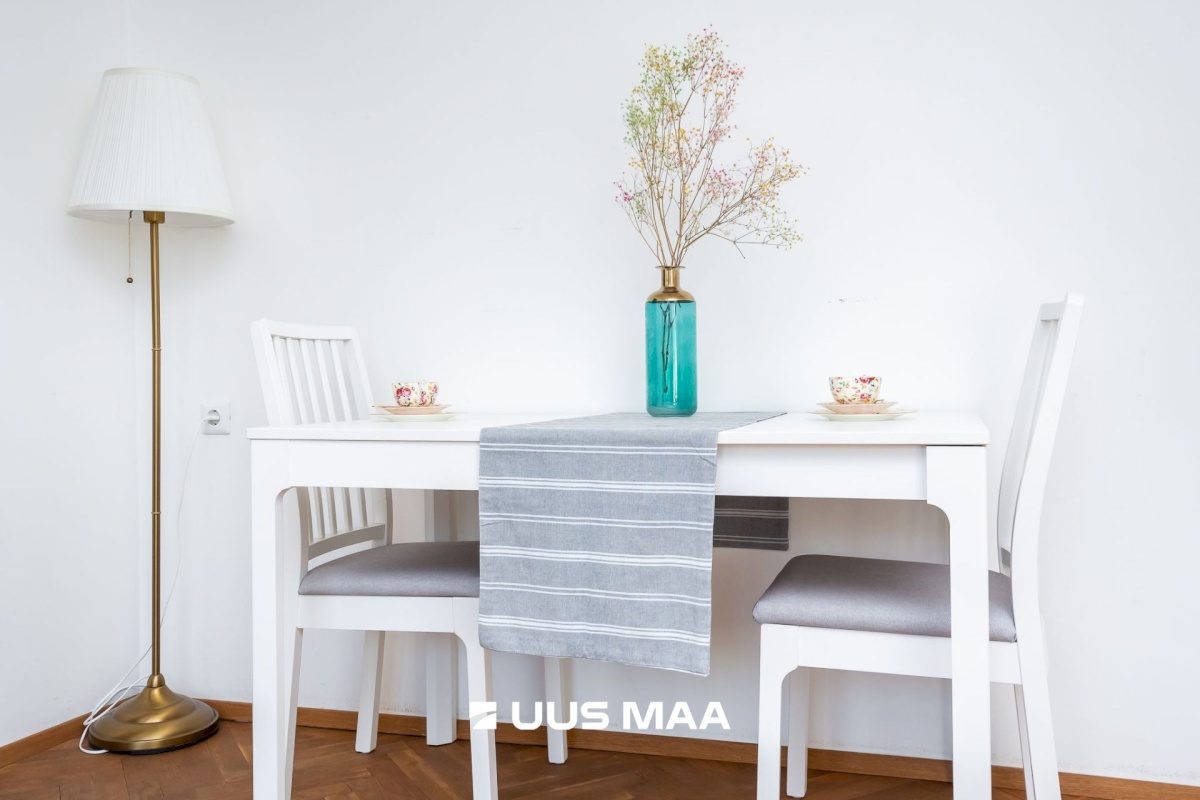 Tallinn, Kesklinna linnaosa, Uus Maailm, Väike-Ameerika tänav 1