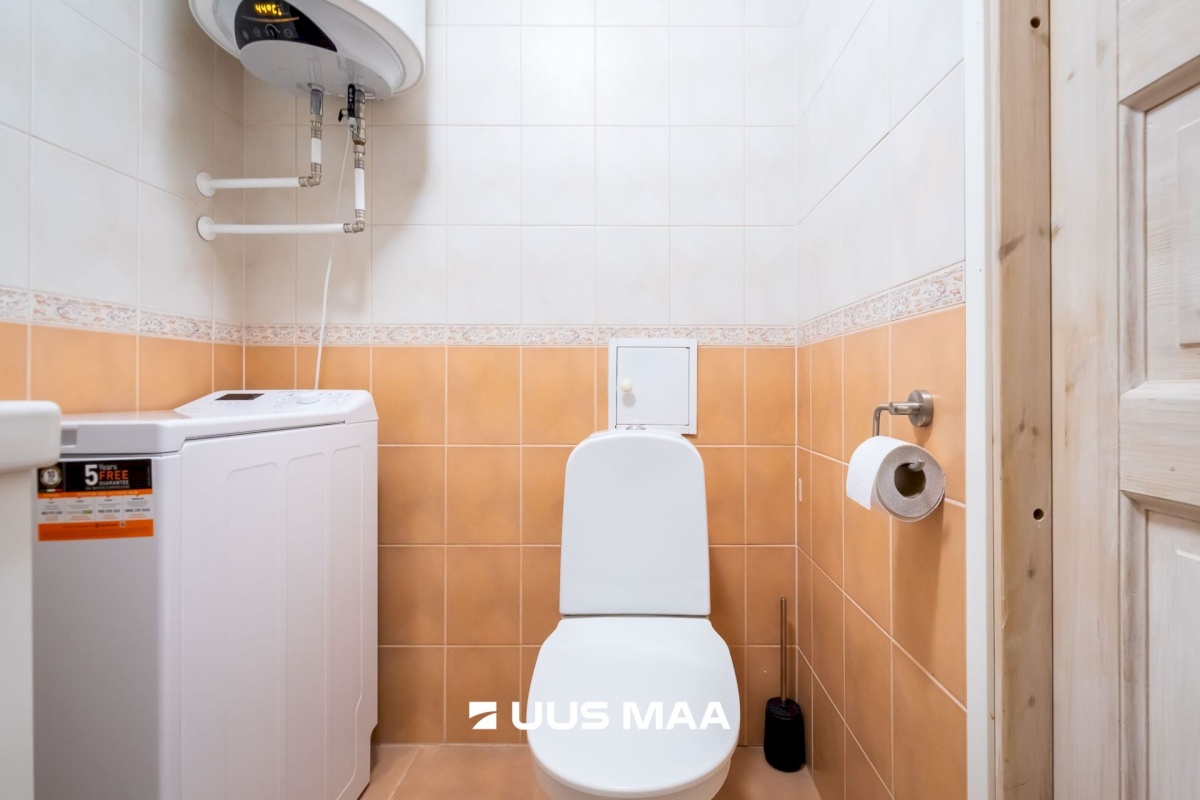 Tallinn, Kesklinna linnaosa, Uus Maailm, Väike-Ameerika tänav 1