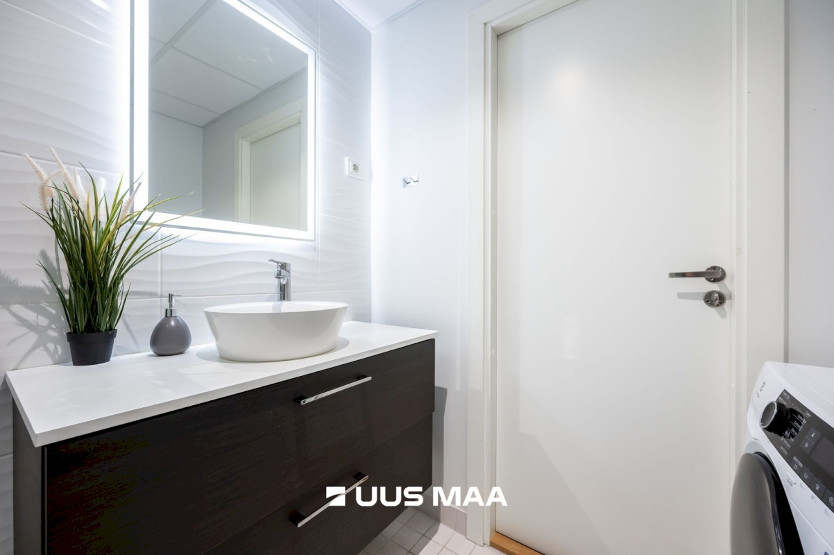 Tallinn, Lasnamäe linnaosa, Tondiraba, Mustakivi tee 25