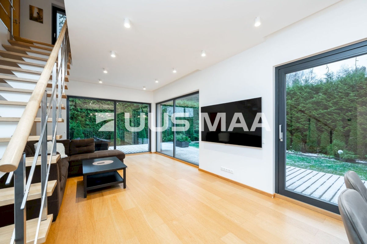 Tallinn, Pirita linnaosa, Lauri tee 7