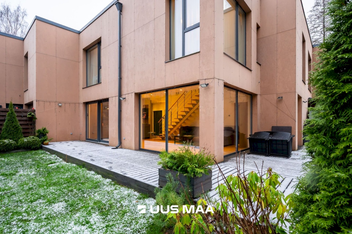 Tallinn, Pirita linnaosa, Lauri tee 7