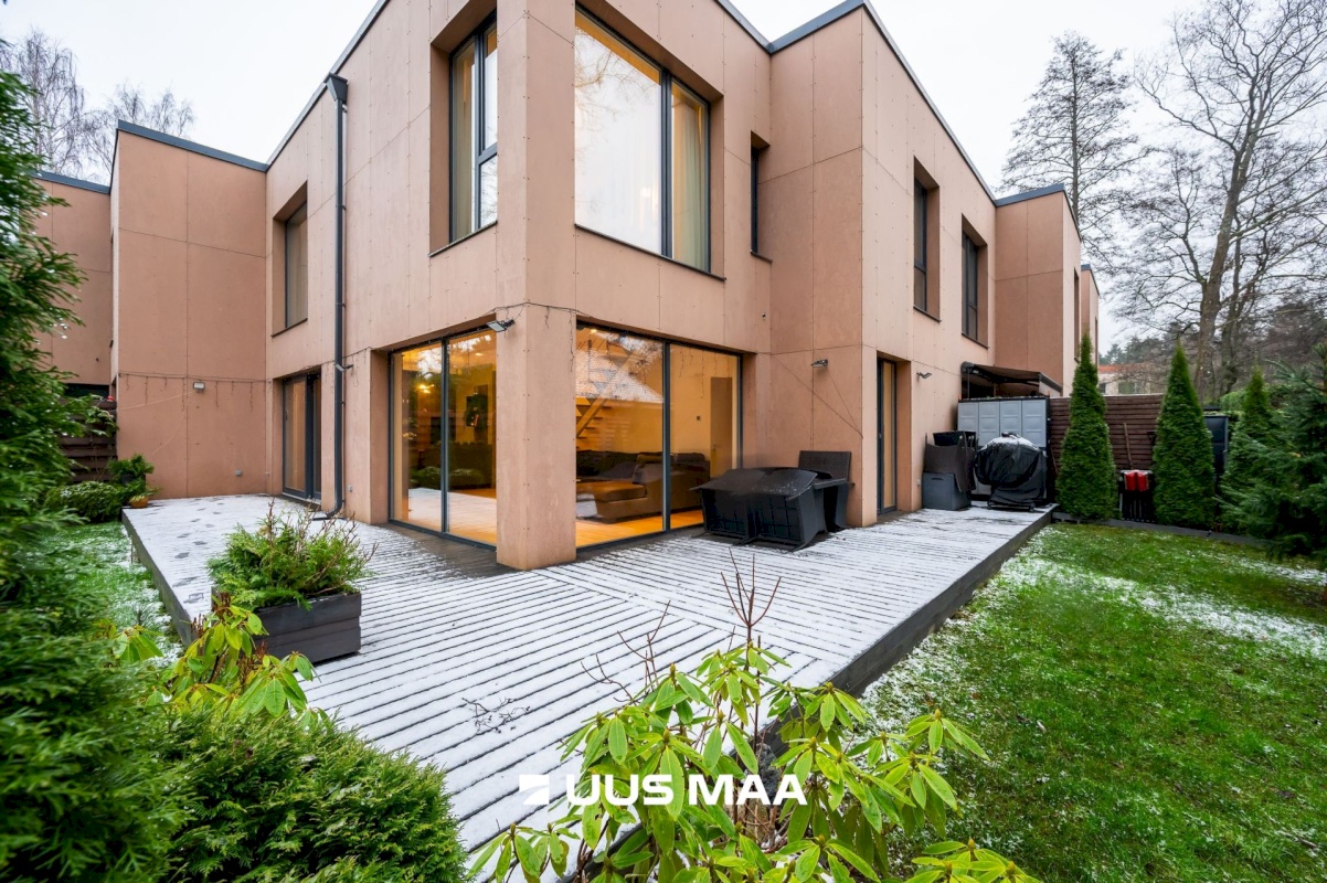 Tallinn, Pirita linnaosa, Lauri tee 7