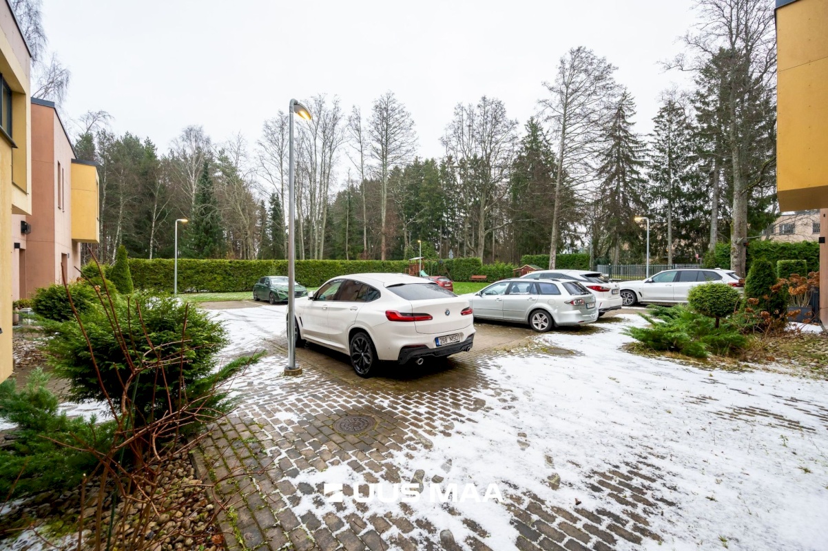 Tallinn, Pirita linnaosa, Lauri tee 7