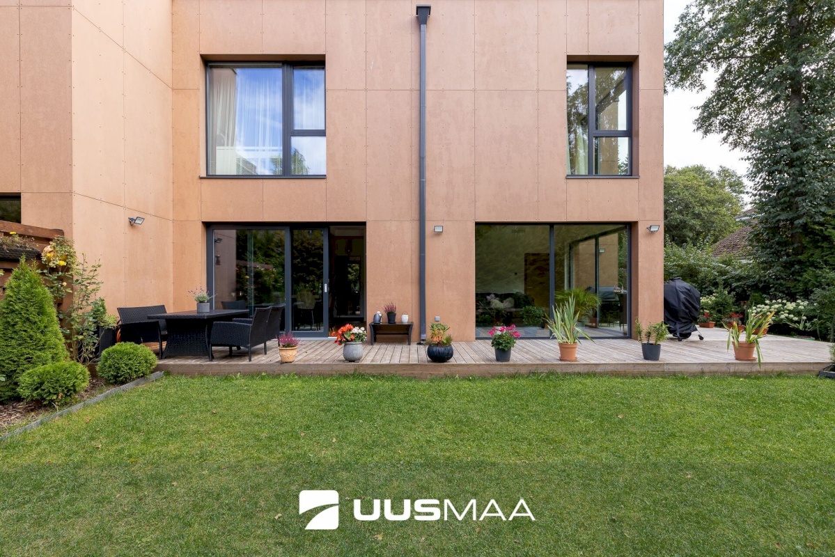 Tallinn, Pirita linnaosa, Lauri tee 7