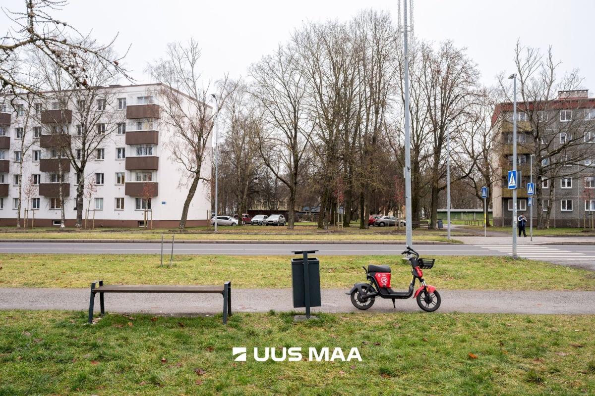 Tallinn, Mustamäe linnaosa, Ehitajate tee 33