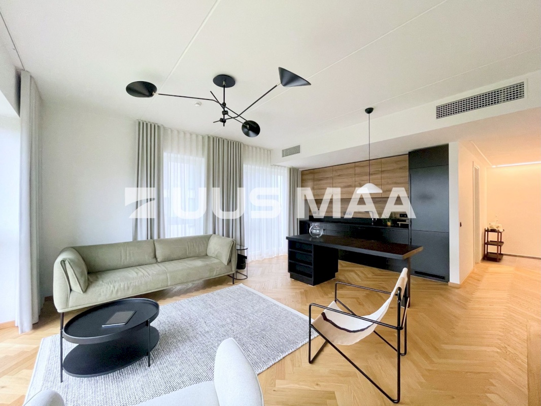 Tallinn, Kesklinna linnaosa, Toom-Kuninga 15